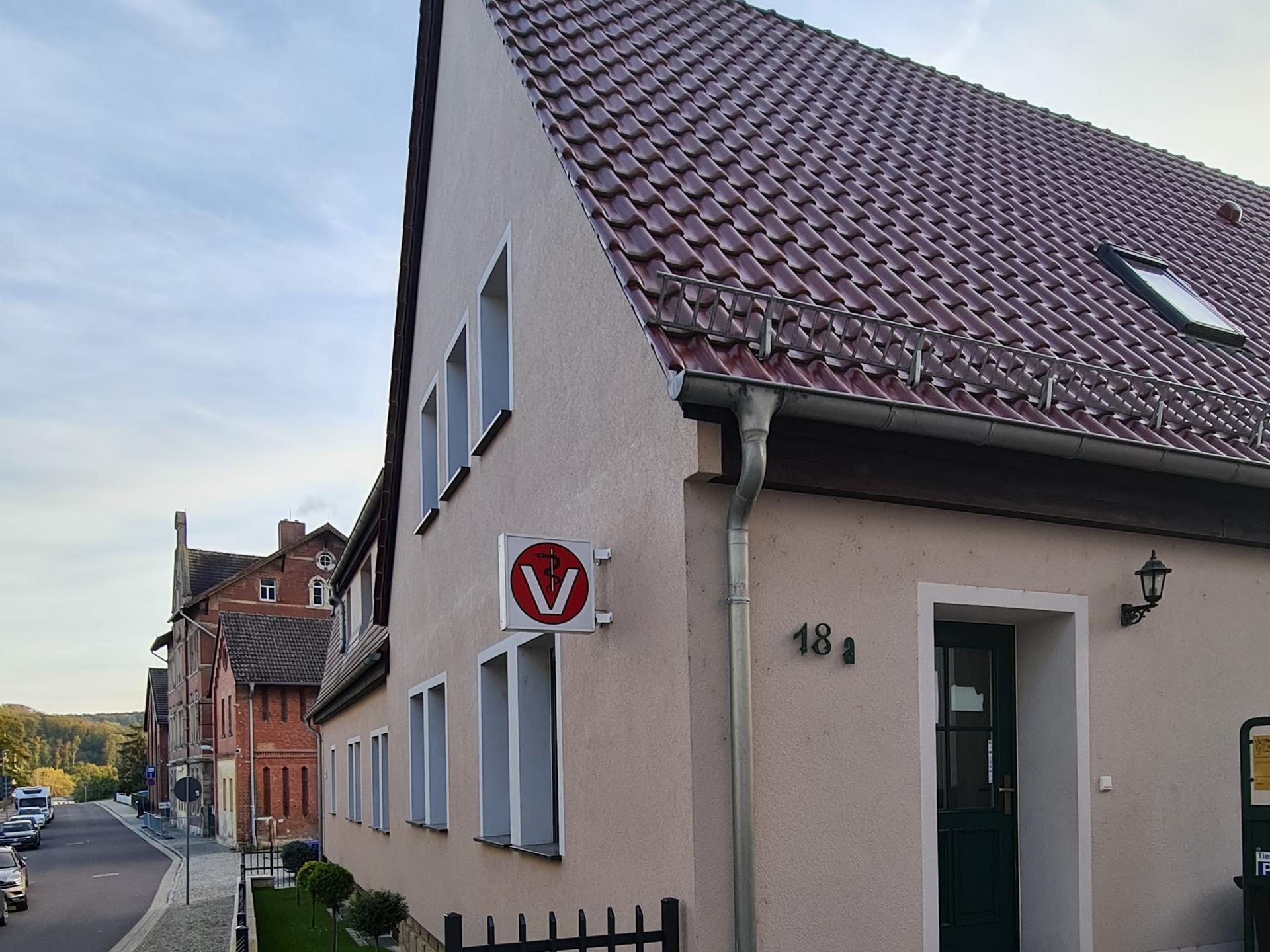 Ansicht 3 von Dr. med. vet. Ilka Pfeffer