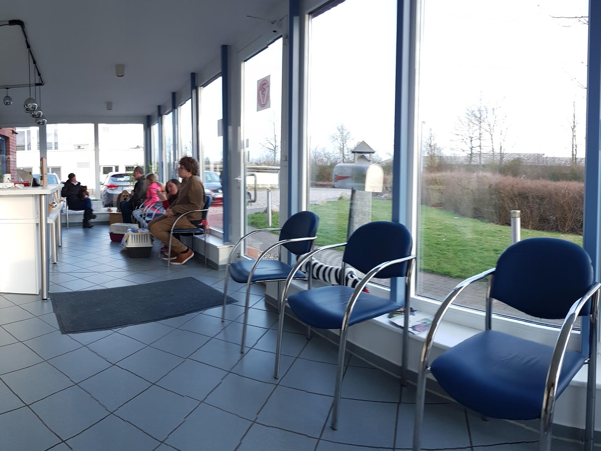 View 2 of Dr.med.vet. Carsten Meinert Tierarzt
