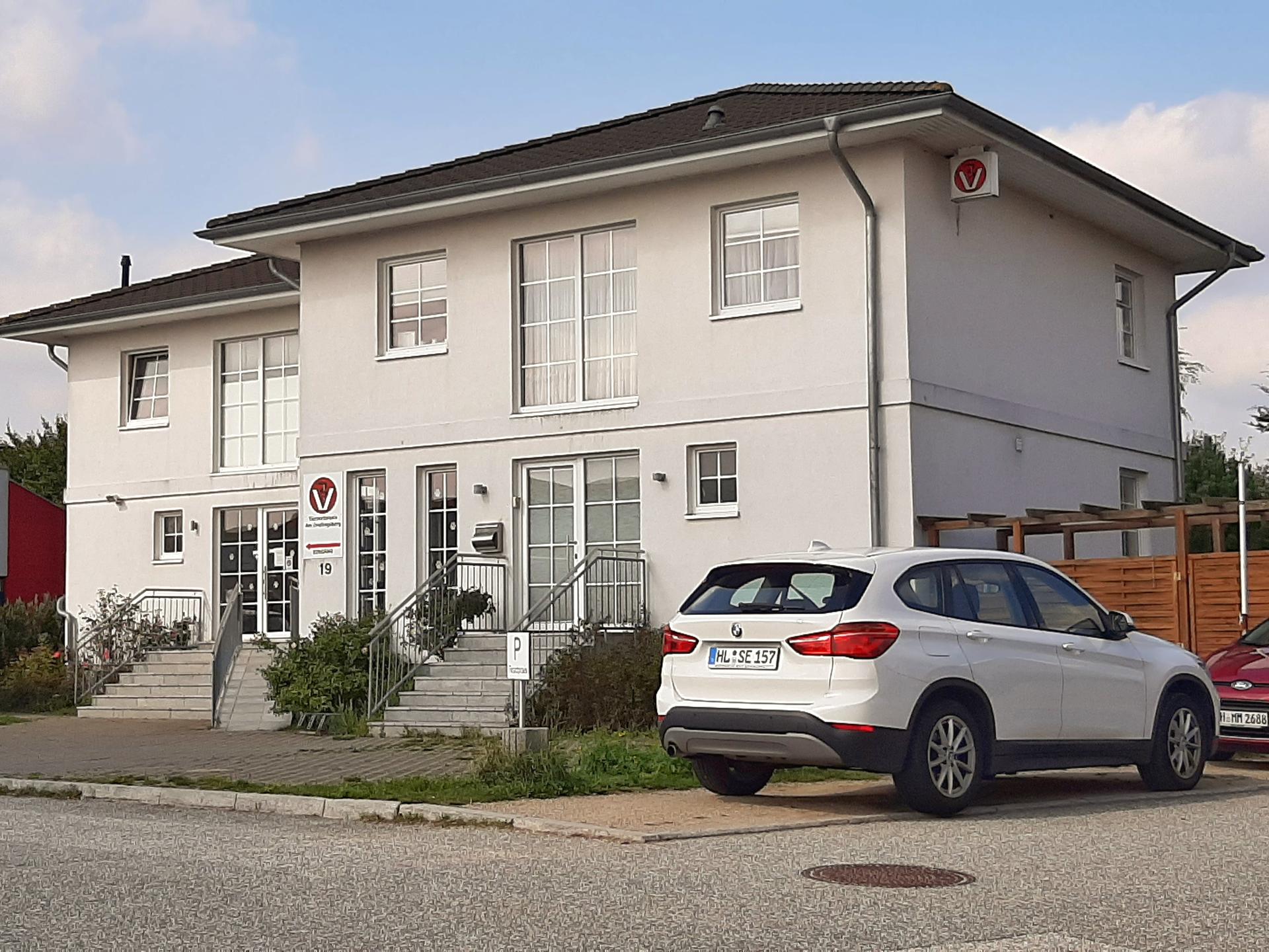 Ansicht 1 von Tierarztpraxis am Dreilingsberg | Kleintierpraxis | Lübeck Travemünde