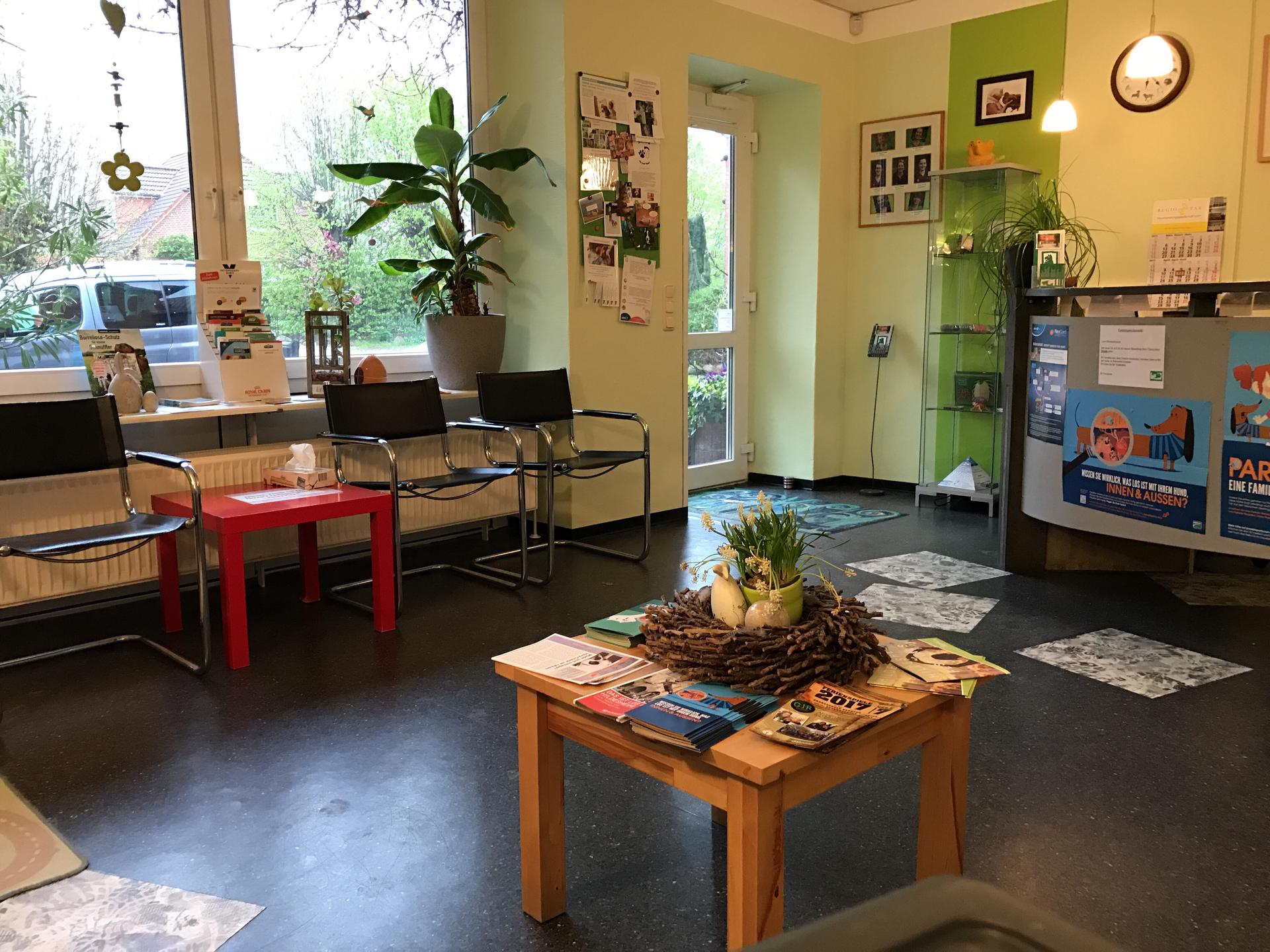 View 1 of Tierarztpraxis Dr. Irmgard Gollub u. Dr. Juliane Pusch