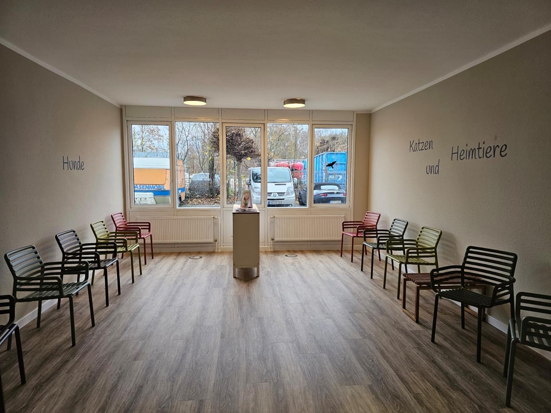 View 2 of Tierärztliche Gemeinschaftspraxis Dres.med.vet. Reimlinger-Mletzko & Hähnel