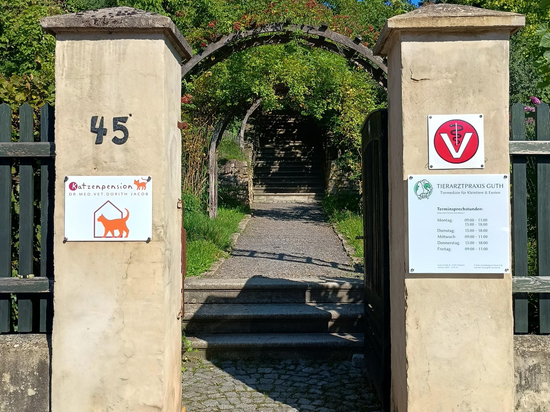 Ansicht 1 von Tierarztpraxis Guth