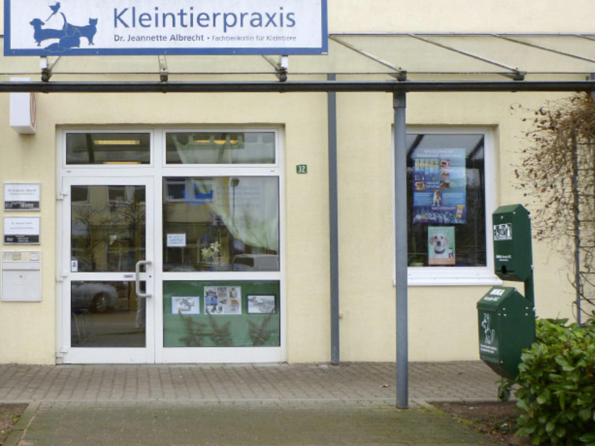 Ansicht 1 von Dr.med.vet. Jeannette Albrecht Tierärztin