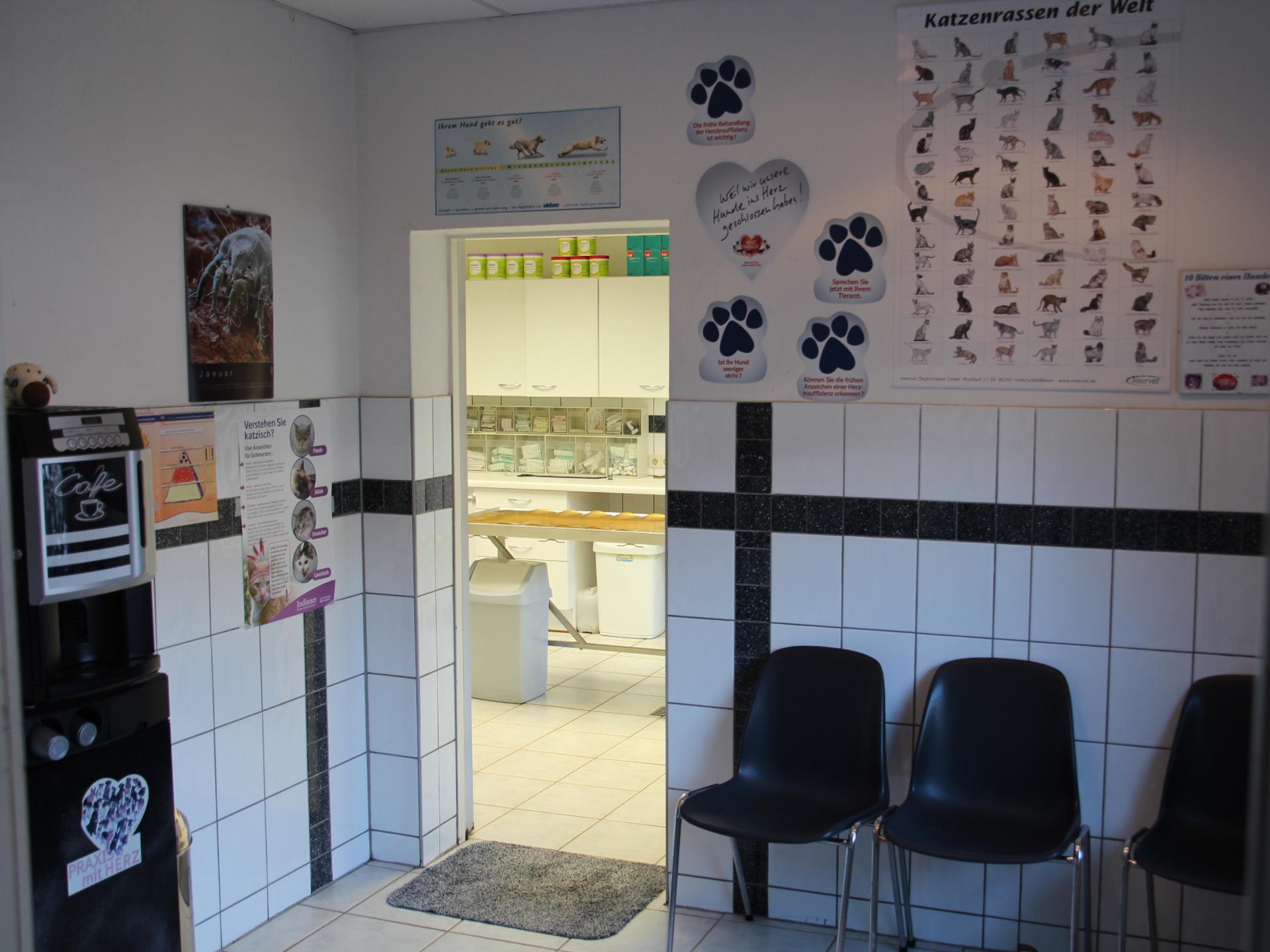 View 2 of Dr.med.vet. Beate Staufenbiel