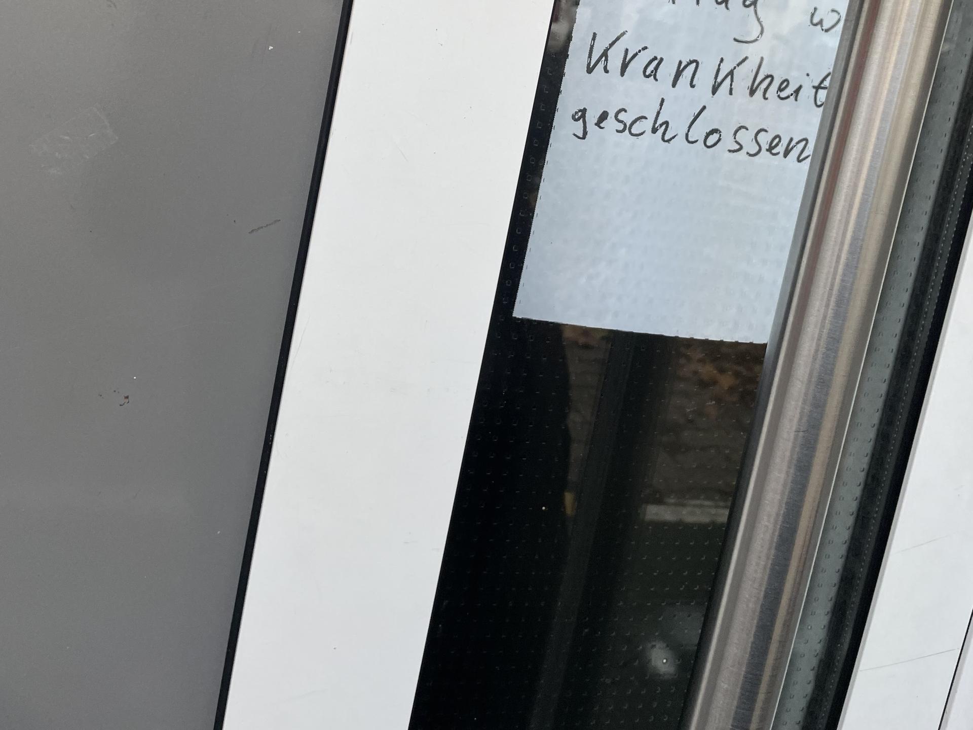 View 2 of Tierarzt Frankenthal, Tierarztpraxis Frankenthal Mitte