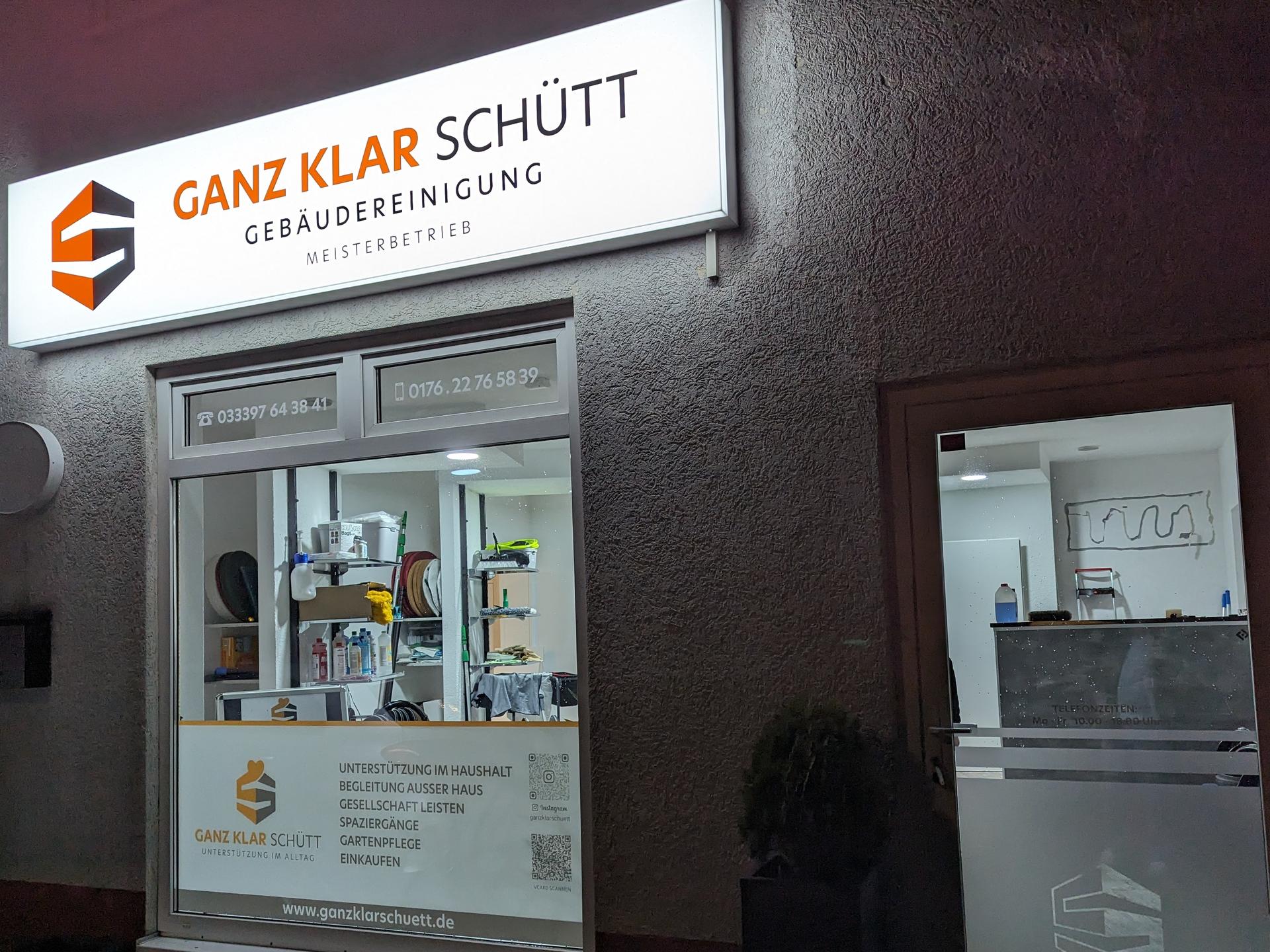 View 2 of Ganz Klar Schütt Gebäudereinigung