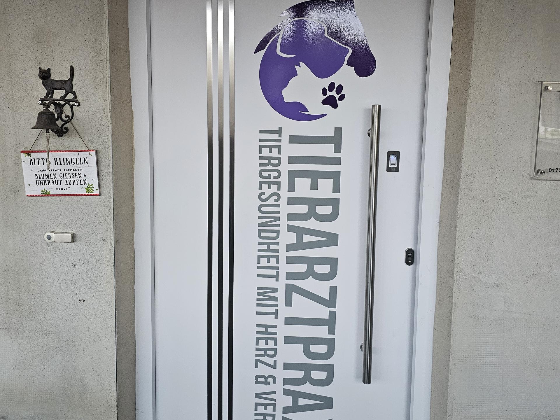 View 1 of Tierarztpraxis Leonhardt
