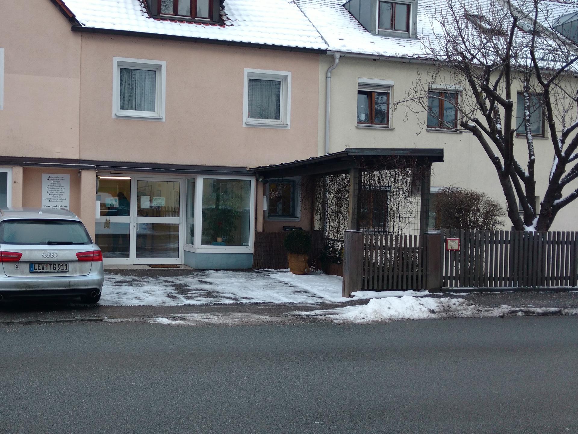 Ansicht 1 von Dr.med.vet. Birgit Stadler Tierärztin