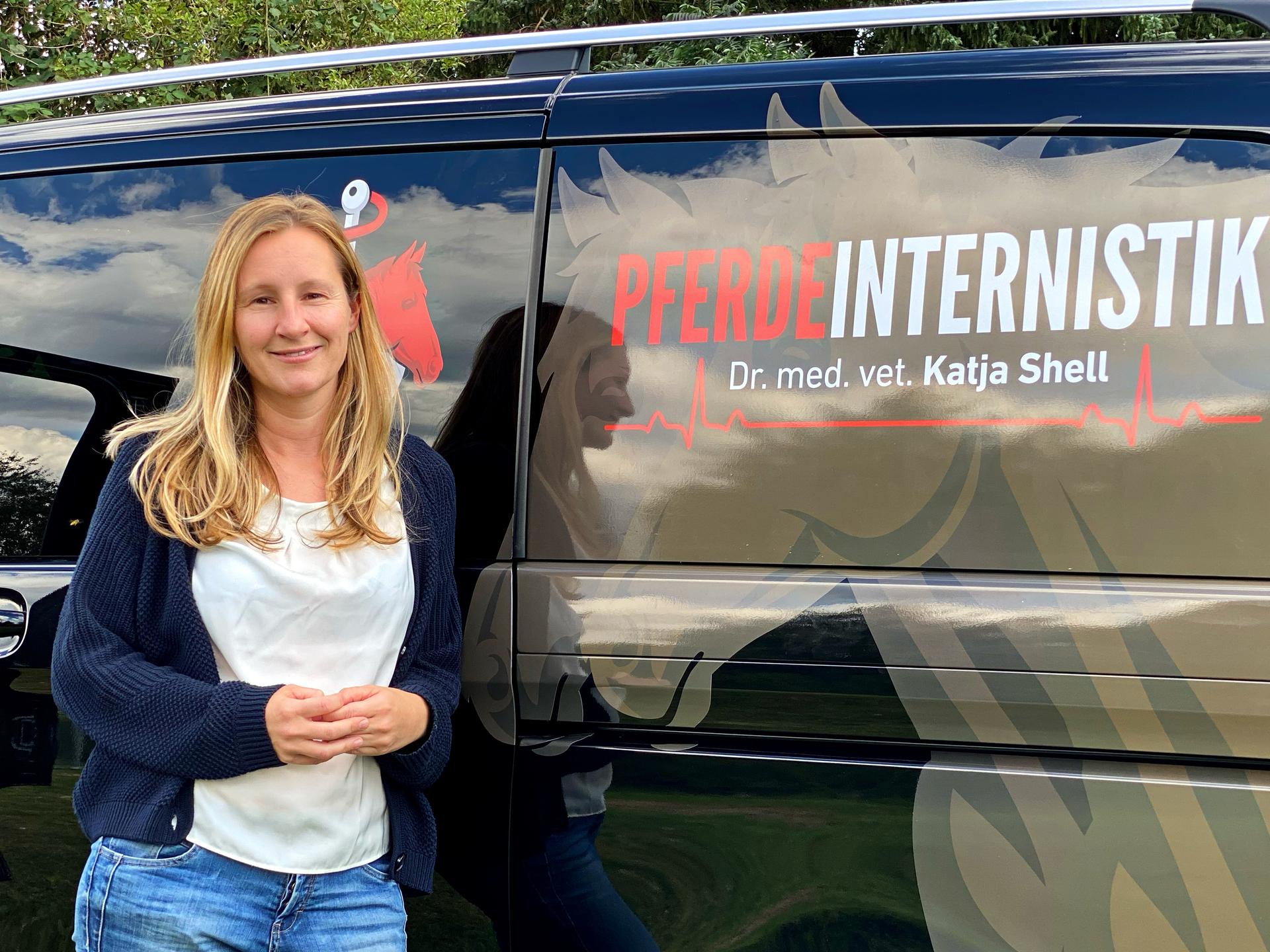 Ansicht 2 von Pferdeinternistik Dr. med. vet. Katja Shell