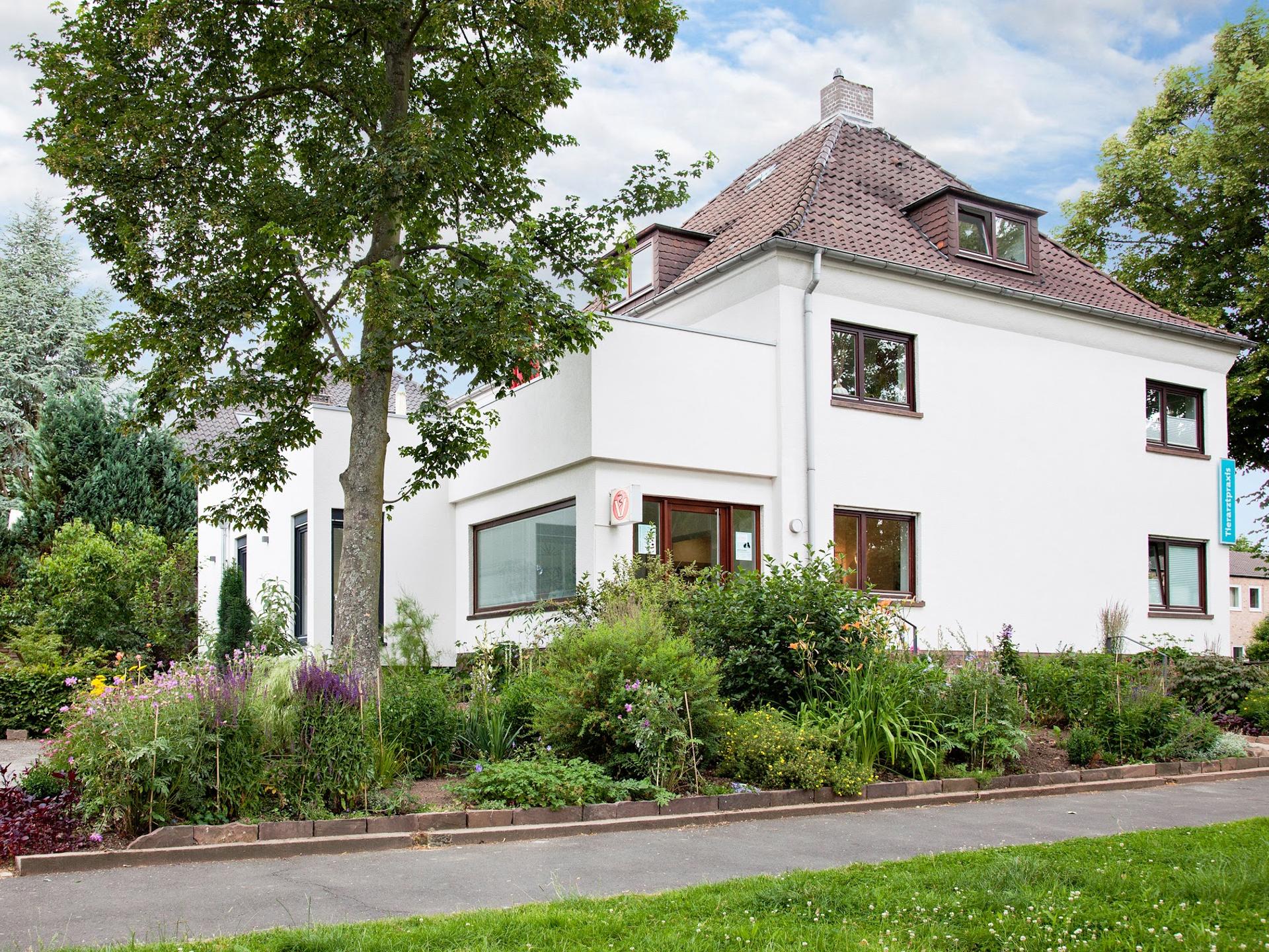 View 1 of Tierärztliche Gemeinschaftspraxis für Kleintiere Dr. B. Wiegand und S. Schlottmann