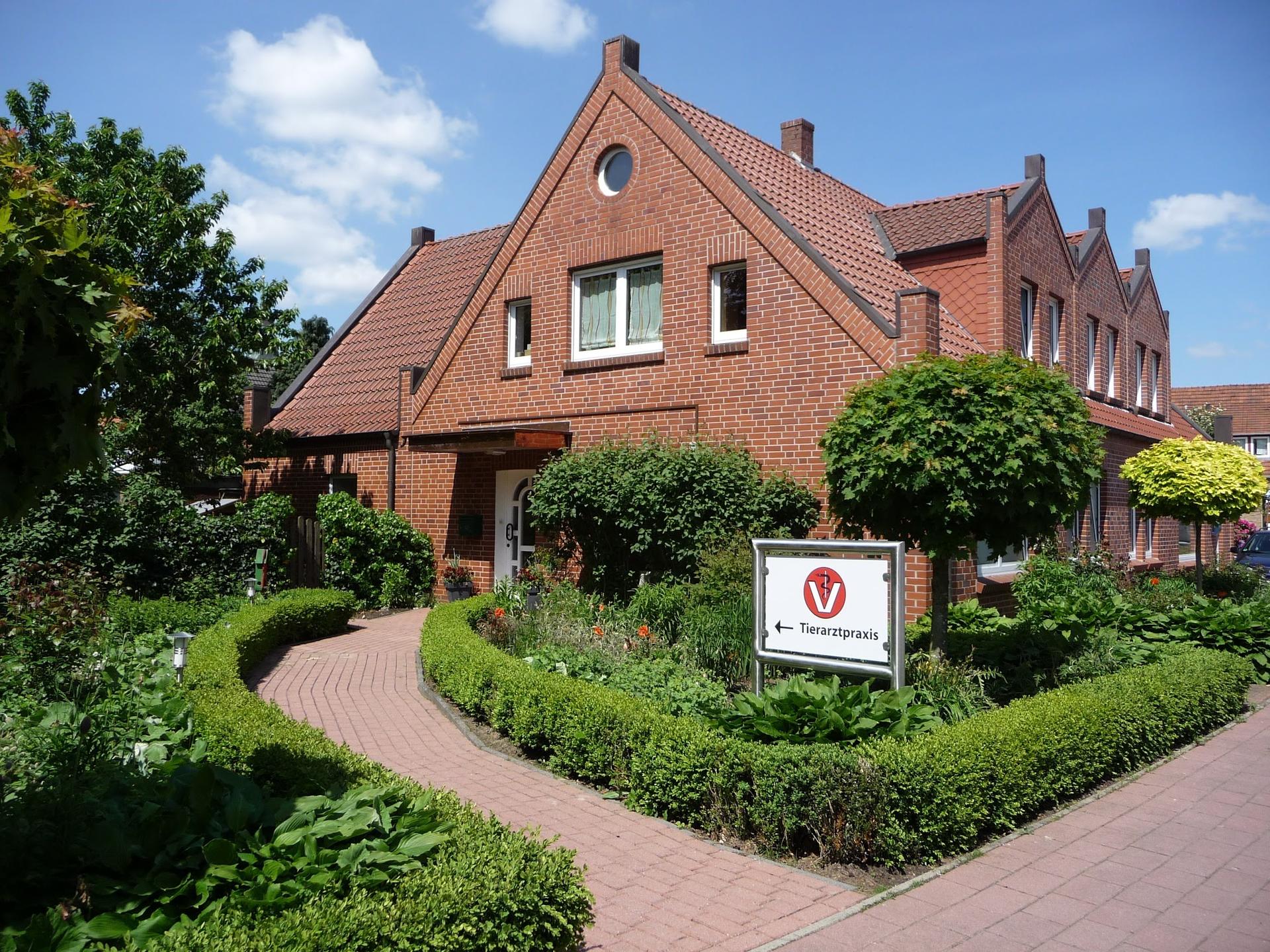View 2 of Tierarztpraxis Alfhausen, Dr. Guido Theis