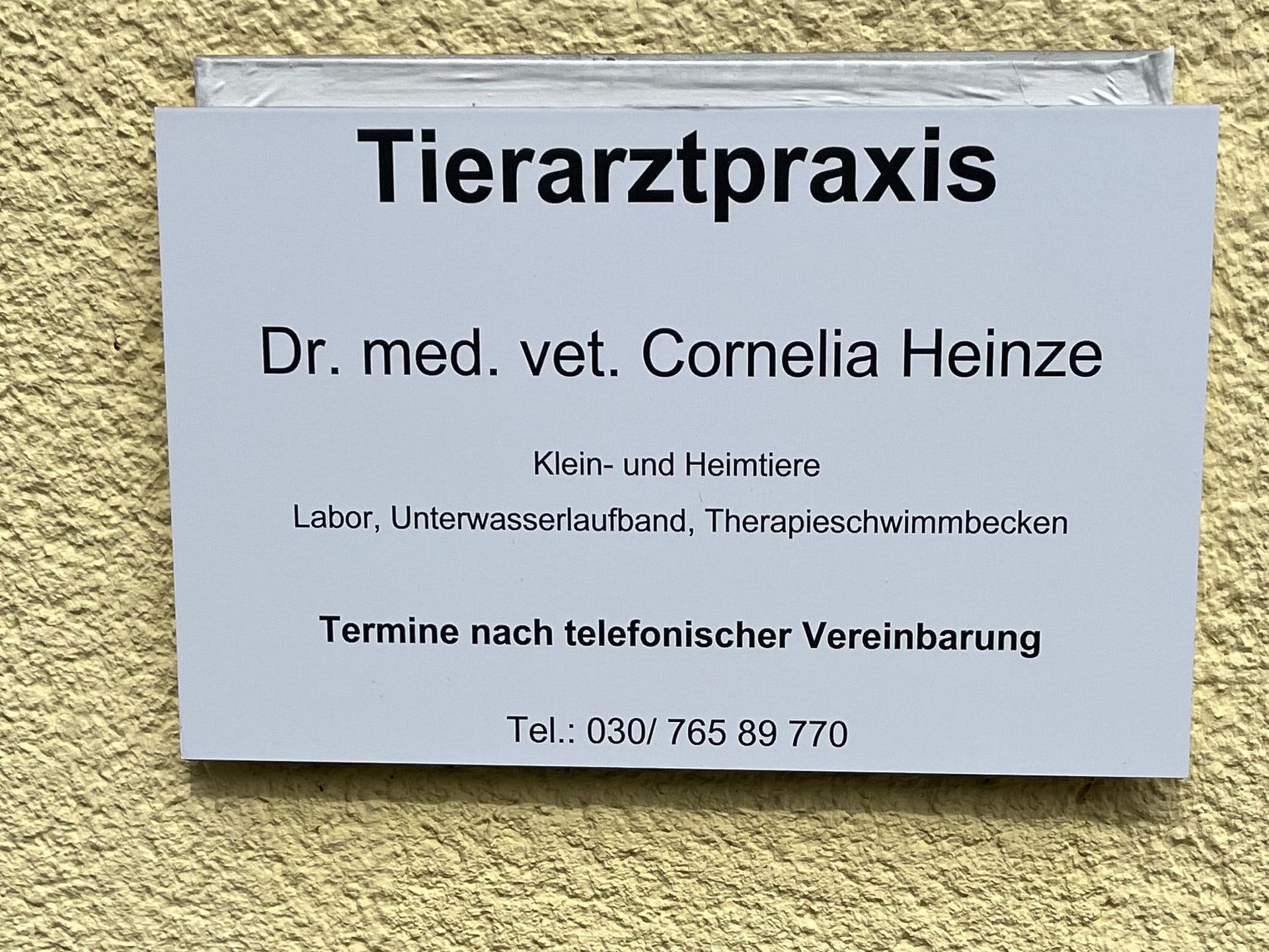 Ansicht 1 von Dr.med.vet. Cornelia Heinze - Tierarzt