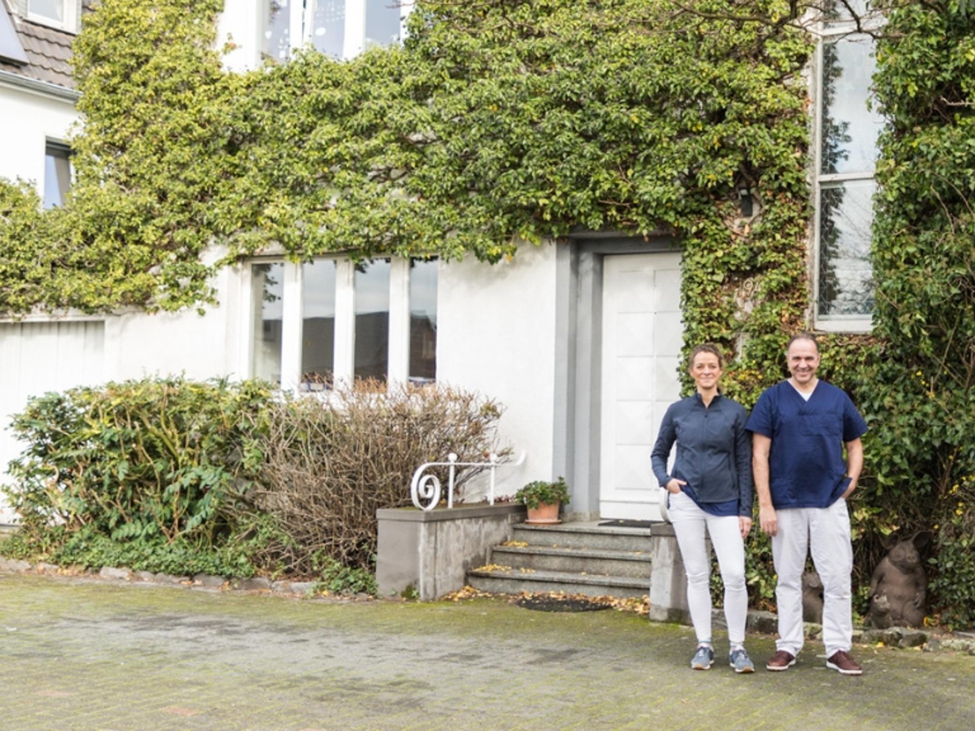 Ansicht 1 von Tierarzt Wilmering Neuss, Kleintierpraxis Kaarster Straße