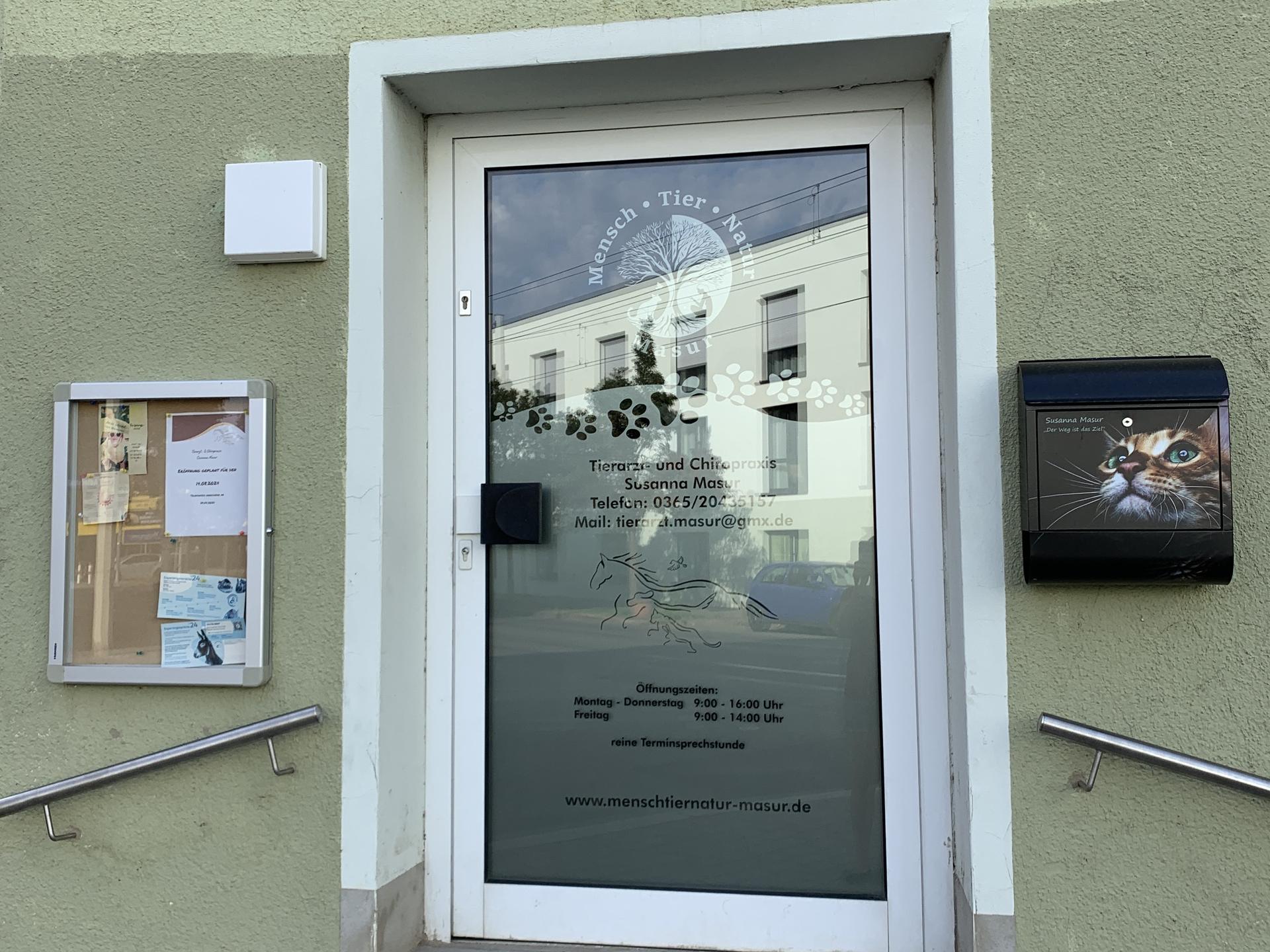 Ansicht 2 von Tierarzt- & Chiropraxis Susanna Masur