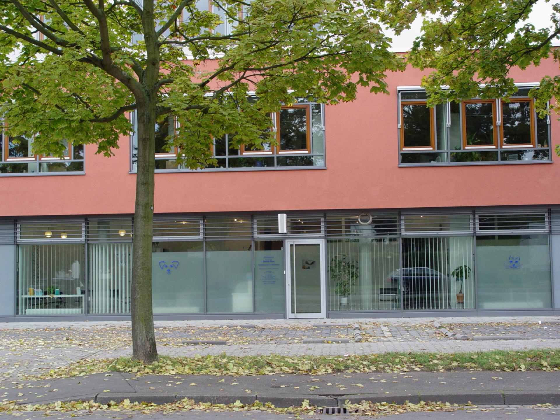 View 1 of Dr. med. vet. Sabine Rüst-Dörr Tierärztin