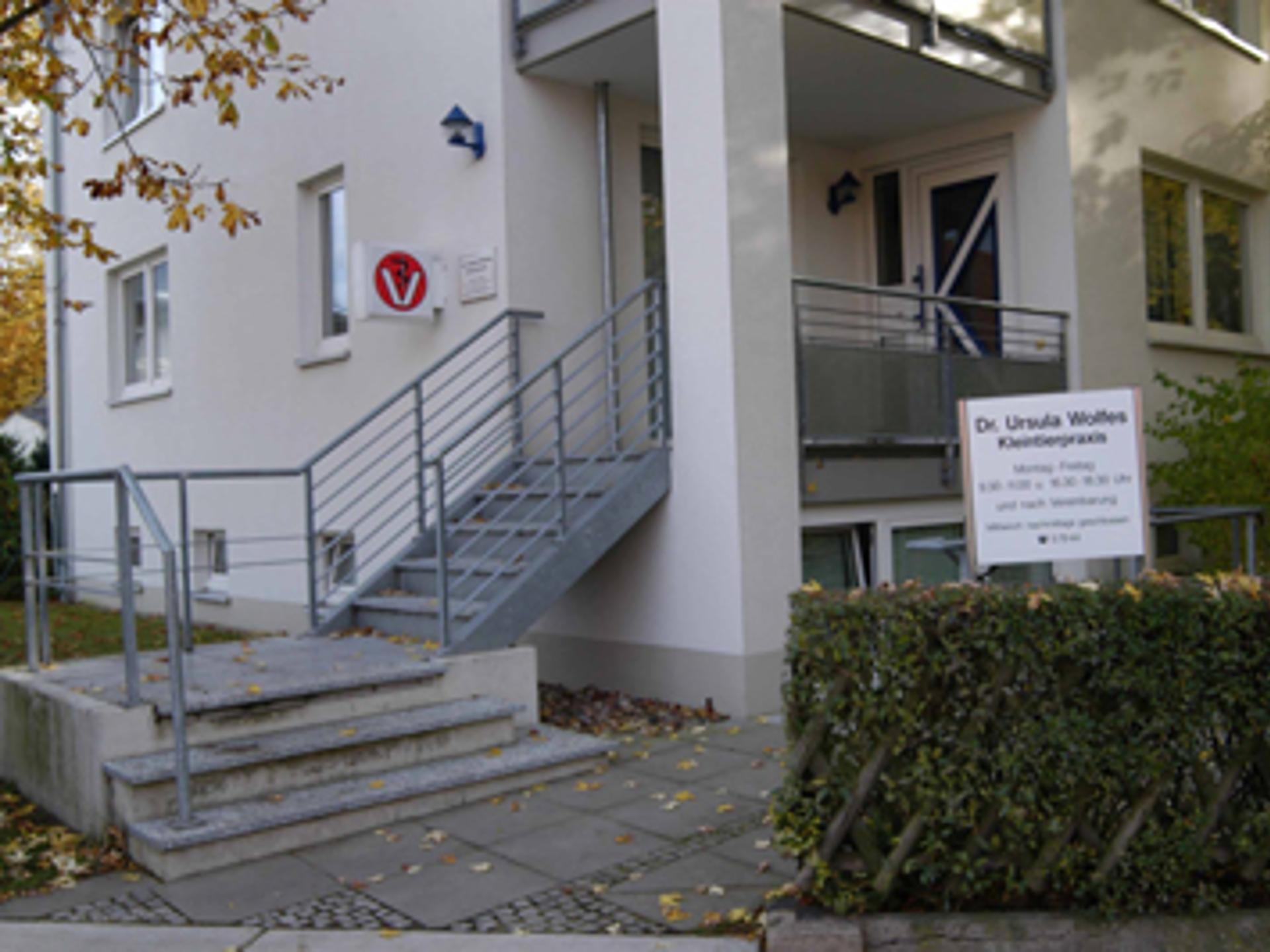 View 1 of Tierarztpraxis Lehrte - Dr. Monika Langenhoff