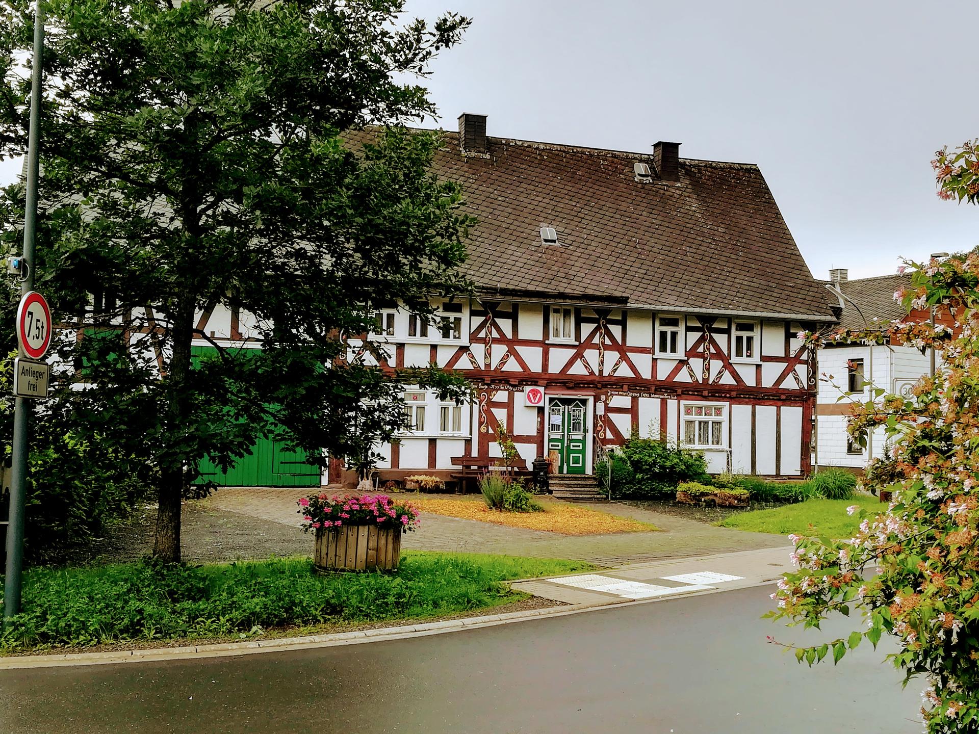 Ansicht 1 von Tierarztpraxis Fischelbach
