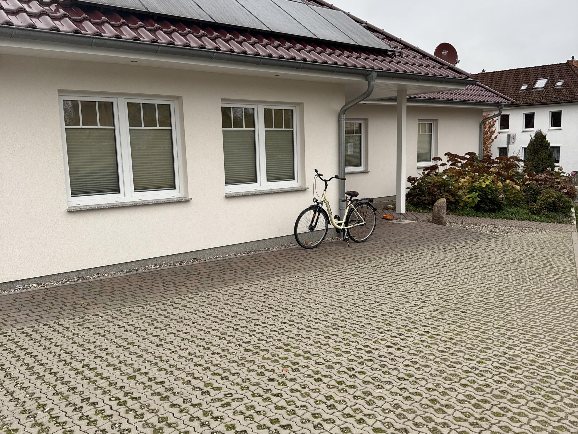 Ansicht 2 von Dr. Anja Schubert-Schoppmeyer Tierarztpraxis