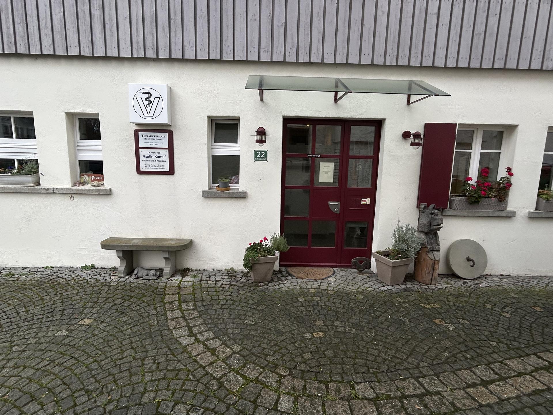 Ansicht 1 von Tierärztin Roswitha Ehrle