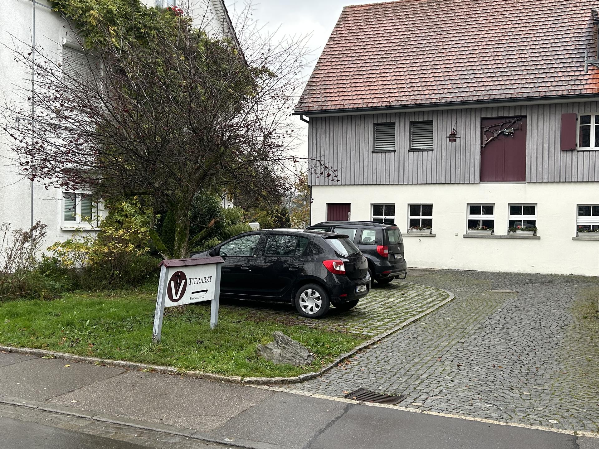 Ansicht 2 von Tierärztin Roswitha Ehrle