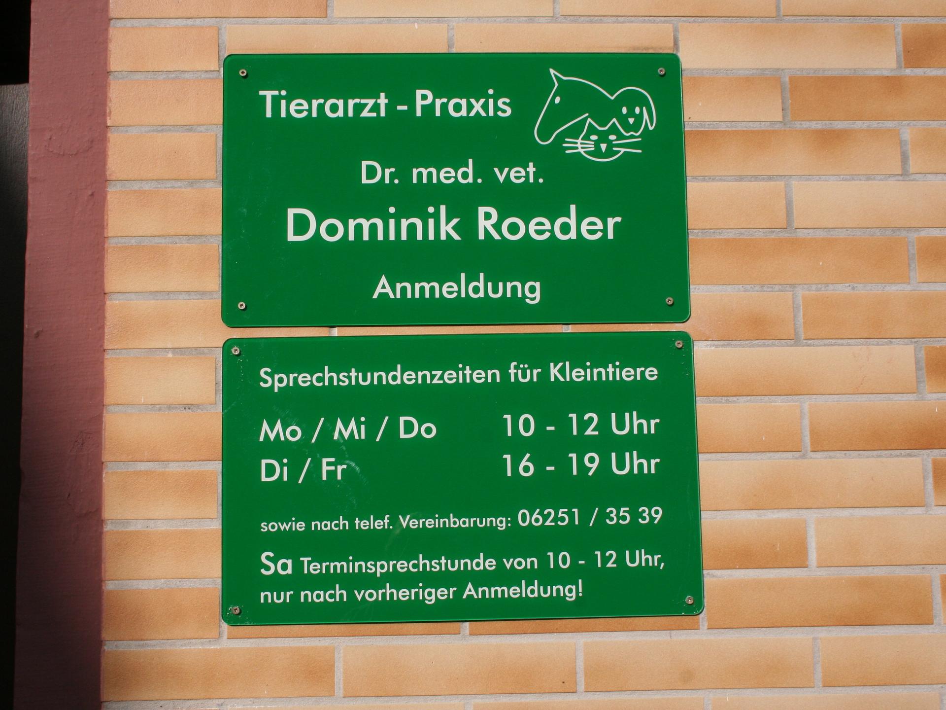 Ansicht 3 von Tierarztpraxis Dr. med. vet. Dominik Roeder für Pferde und Kleintiere Terminsprechstunde