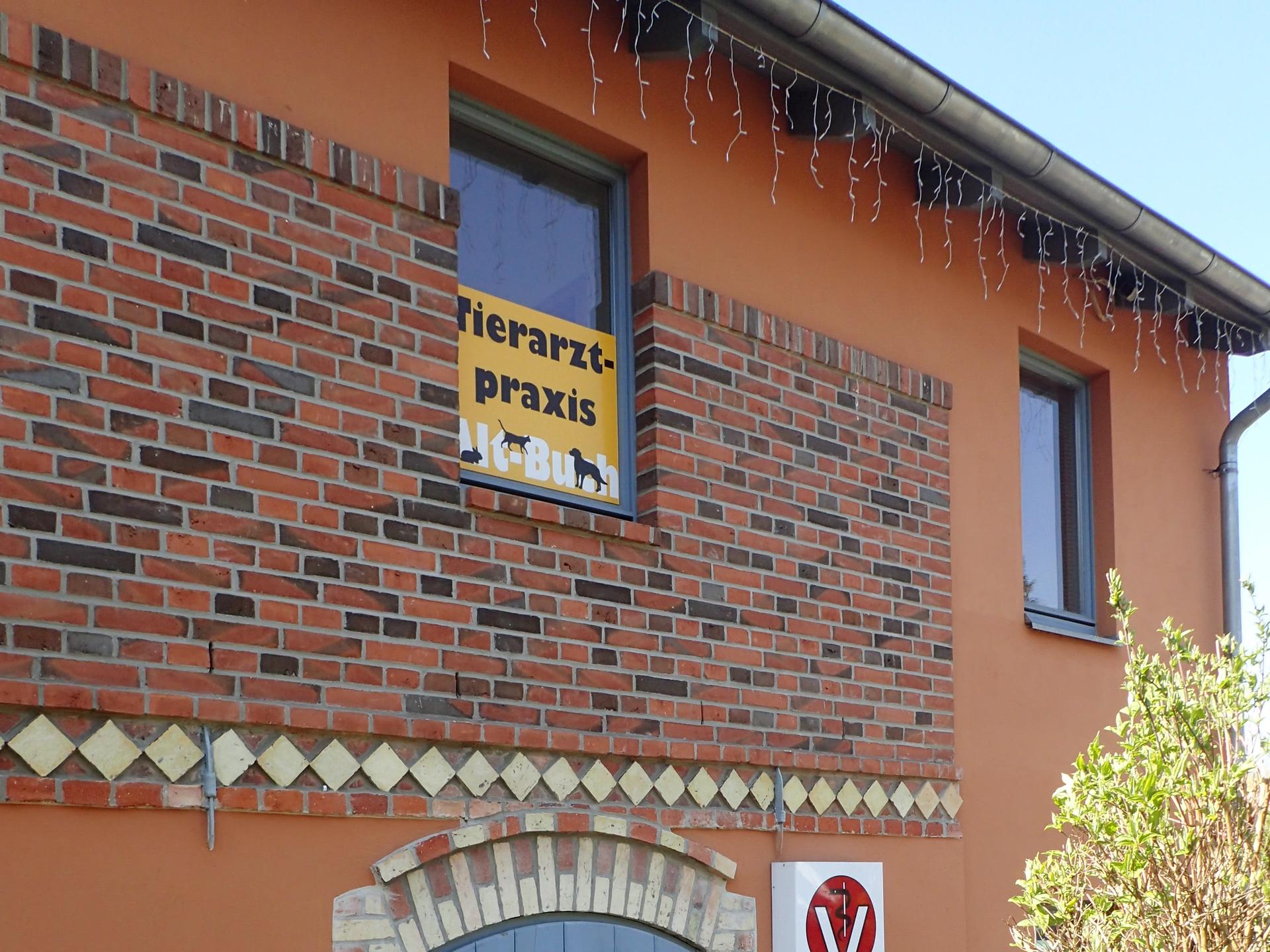 View 3 of Tierarztpraxis Alt-Buch