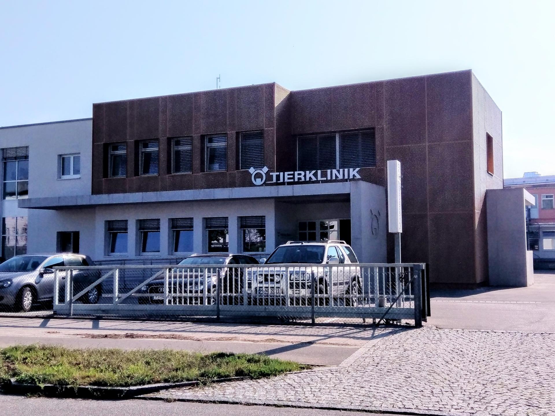 Ansicht 1 von AniCura Tierklinik Haar