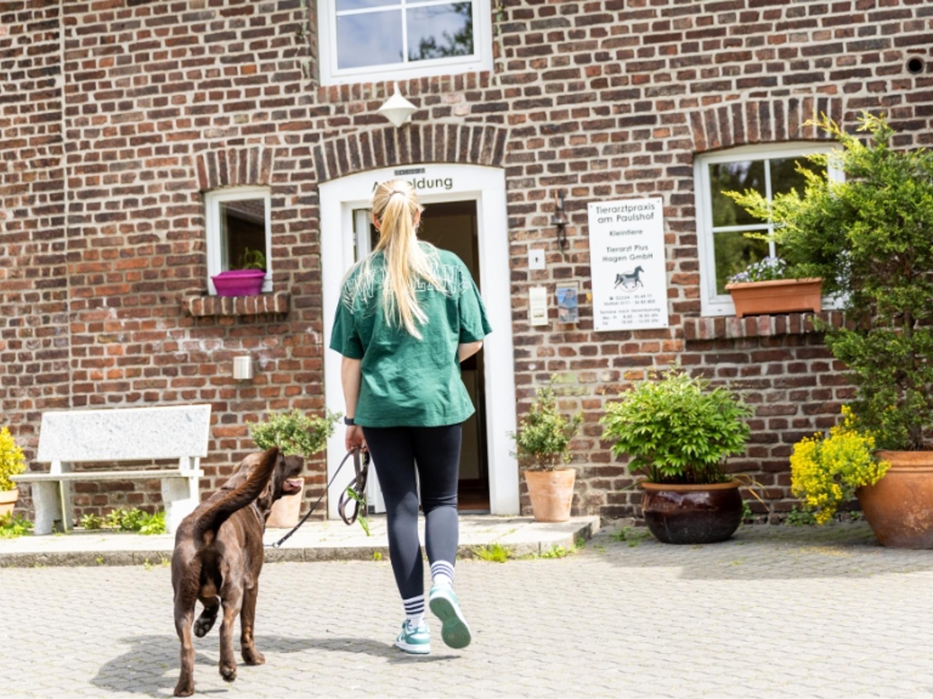Ansicht 1 von Tierarzt Hagen, Tierarztpraxis am Paulshof