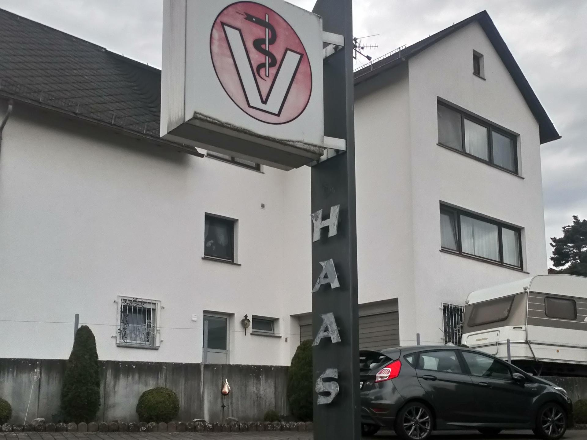 Ansicht 2 von Gerhard Haas Tierarzt