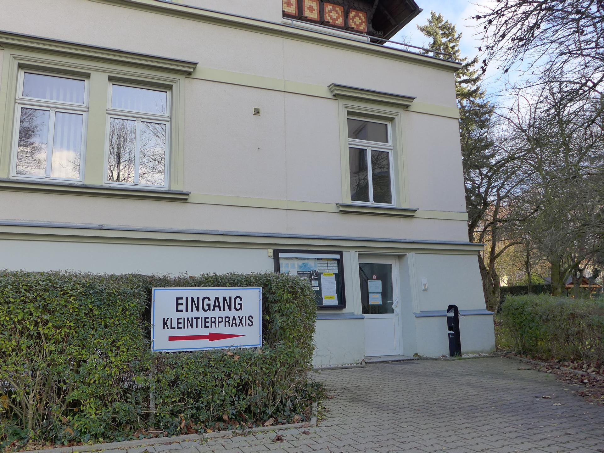 Ansicht 2 von Tierarztpraxis Tierärztin Julia Buschner