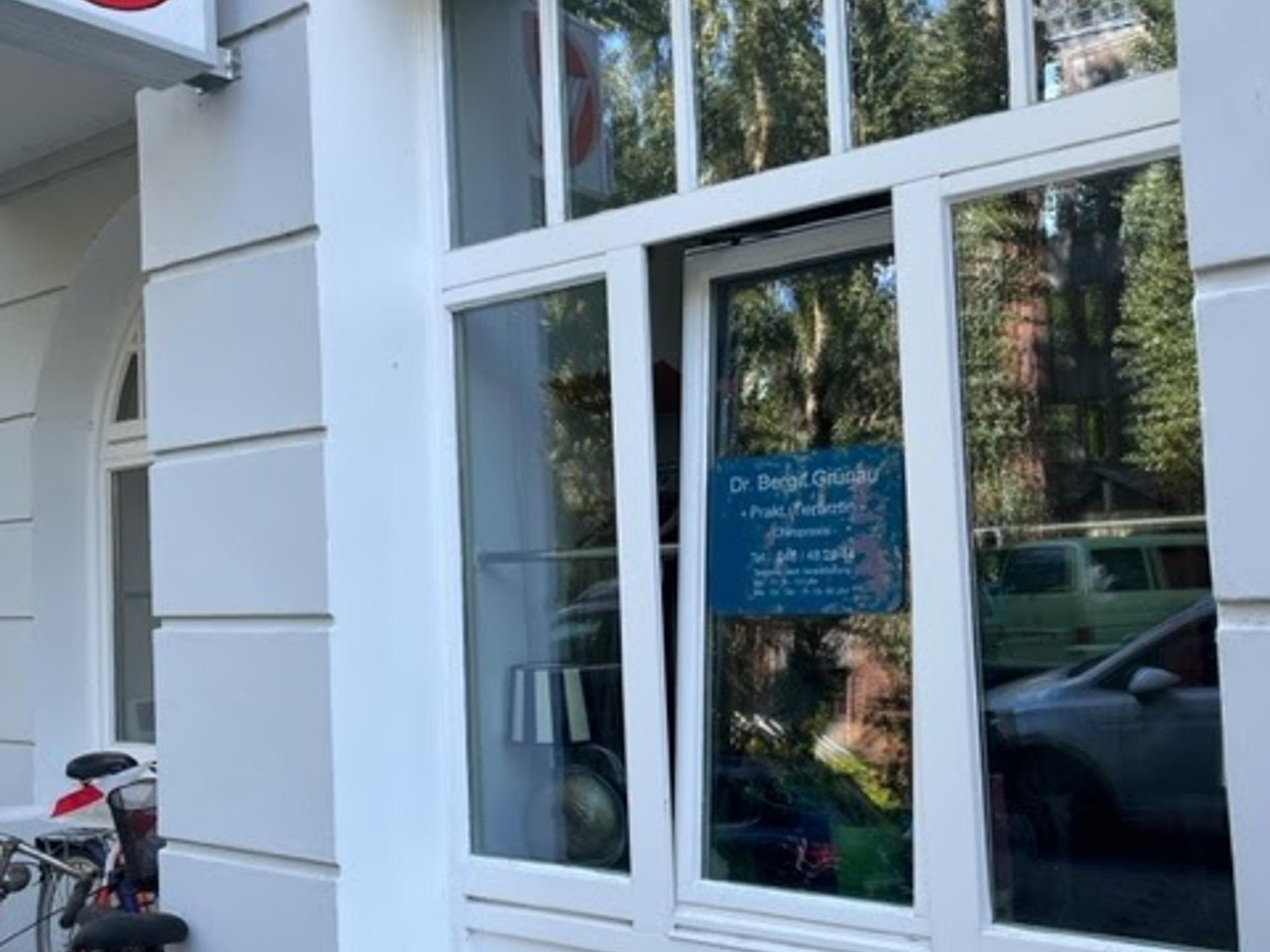 Ansicht 1 von Dr.med.vet. Bergit Grünau