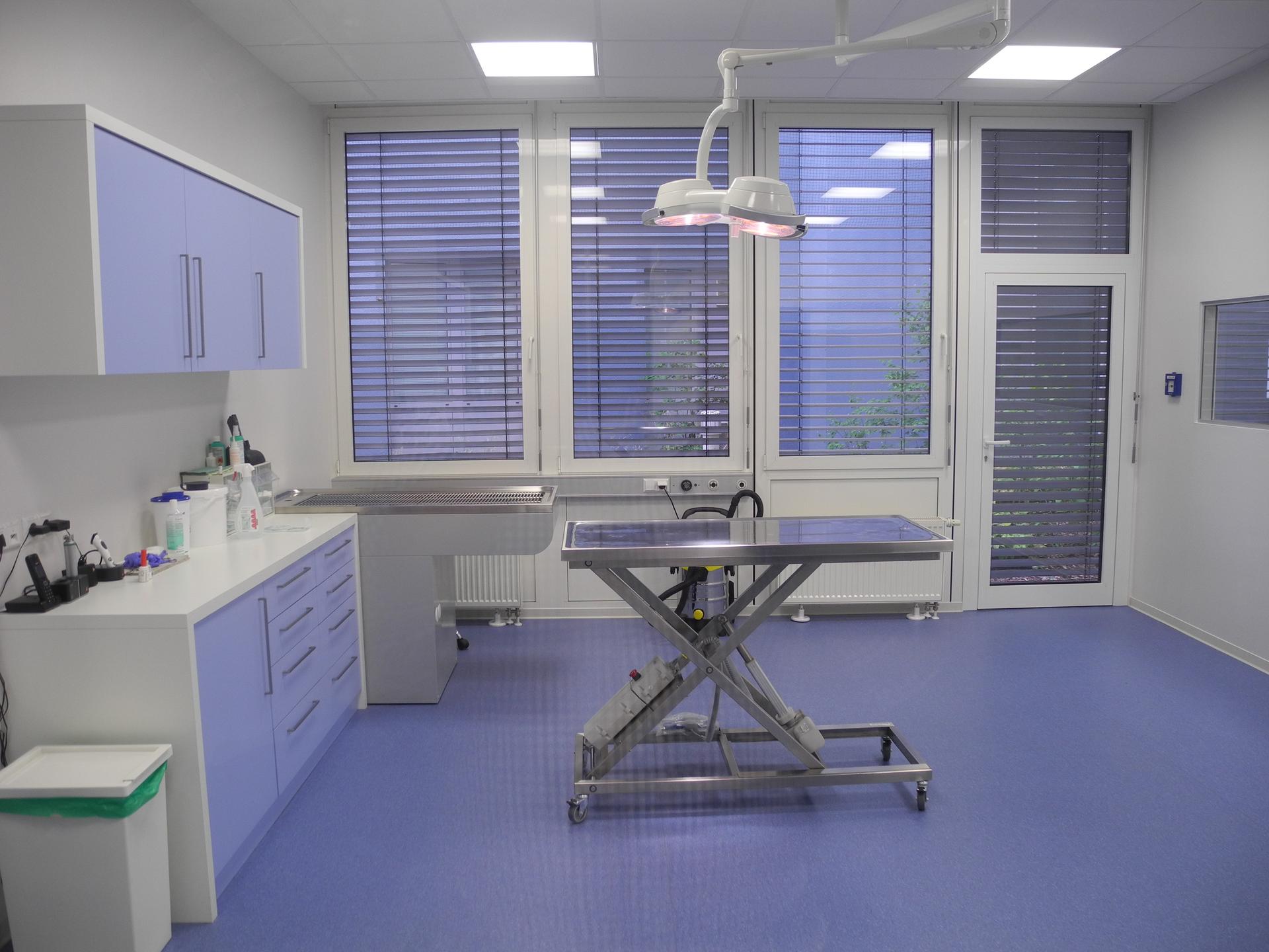 Ansicht 1 von Kleintier Chirurgie Dreilinden, Dr. M. Burger, DECVS