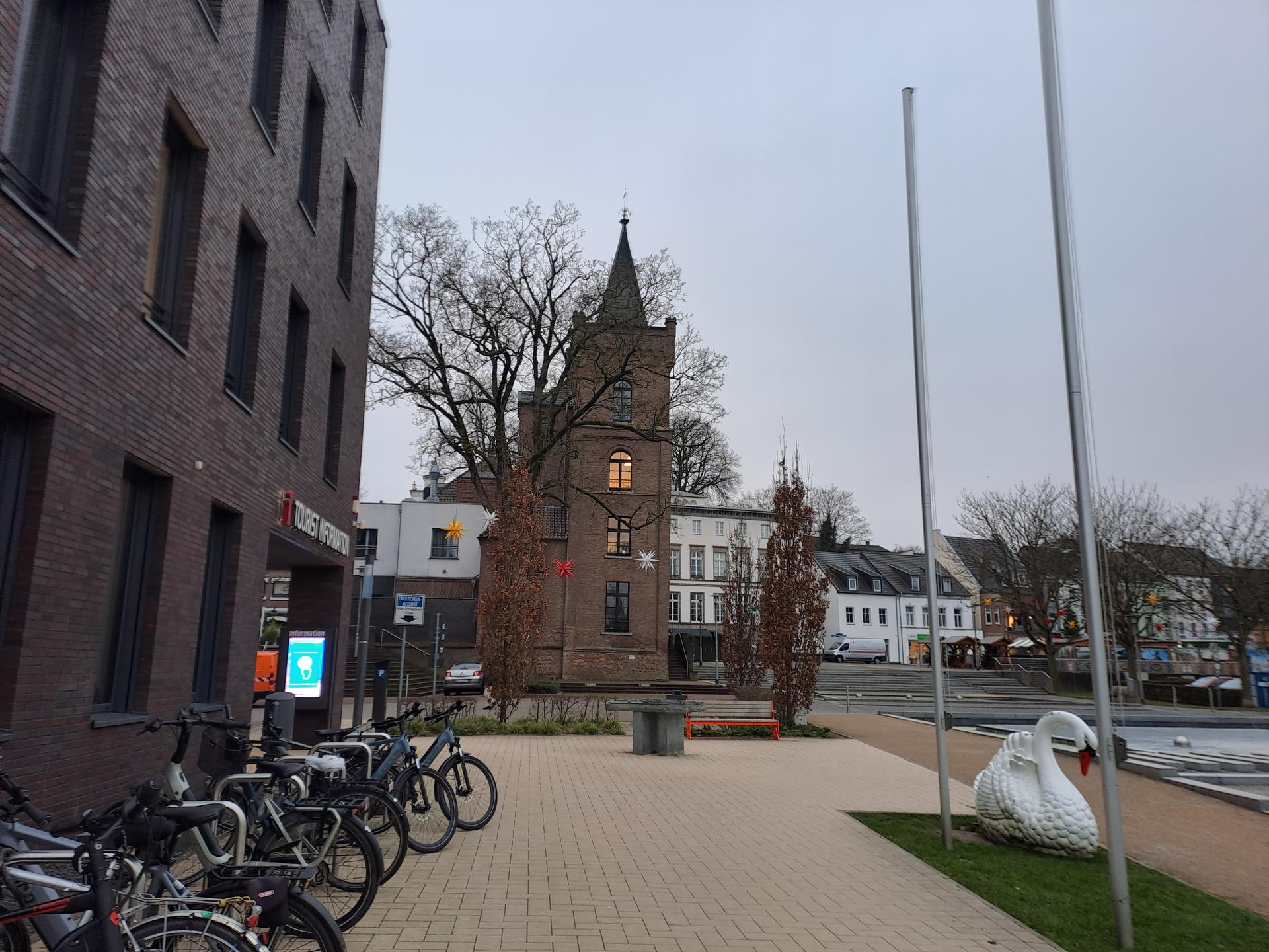 View 2 of Dr.med.vet. Gerhard Hannemann Tierarzt