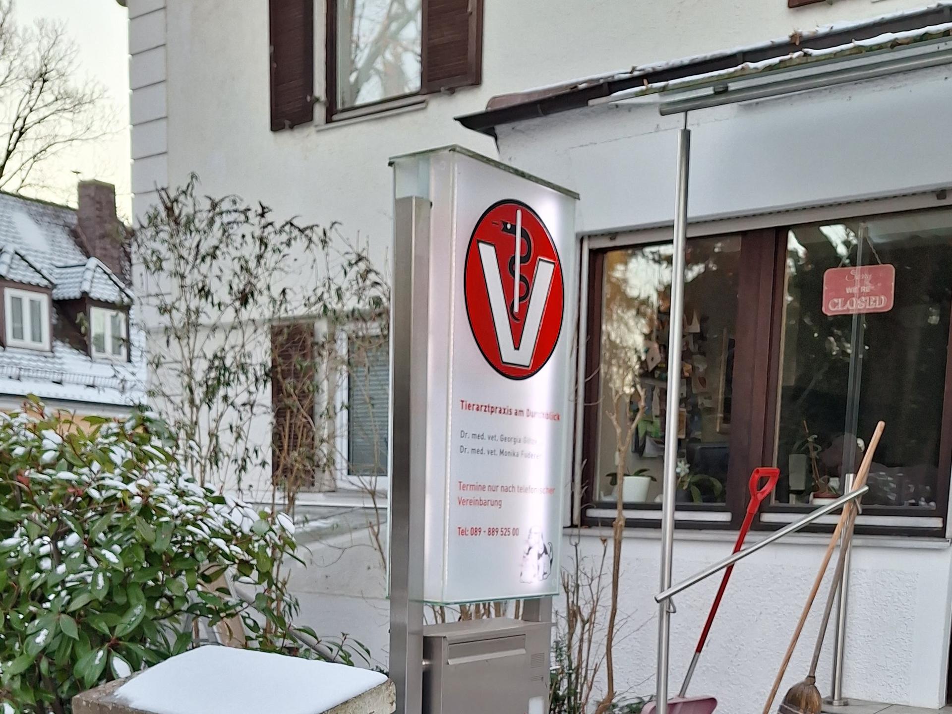 Ansicht 1 von Tierarzt Am Durchblick, Dr.vet. Georgia Götze, Dr.vet. Fuderer