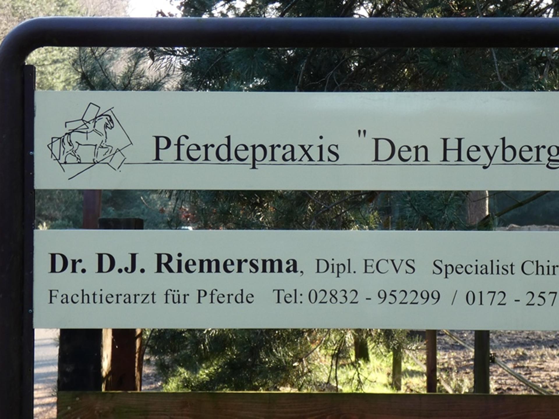 View 1 of Pferdepraxis Den Heyberg
