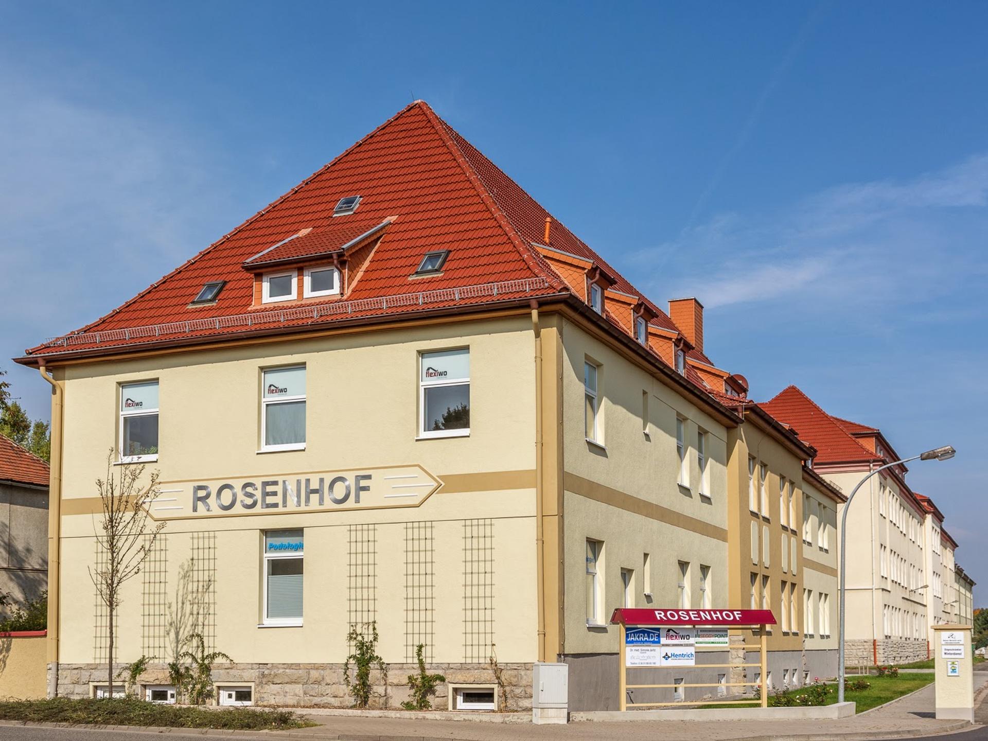 Ansicht 2 von Tierarztpraxis Rosenhof / Claudia Hartke