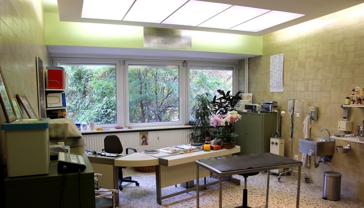 Vorschau von Tierarztpraxis am Gesundbrunnen - Dr. Volker Robl und Dr. Till Robl