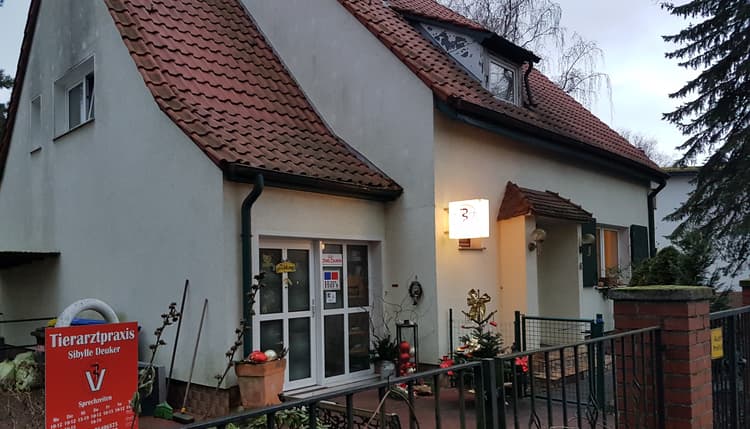 Vorschau von Sibylle Deuker Tierärztin