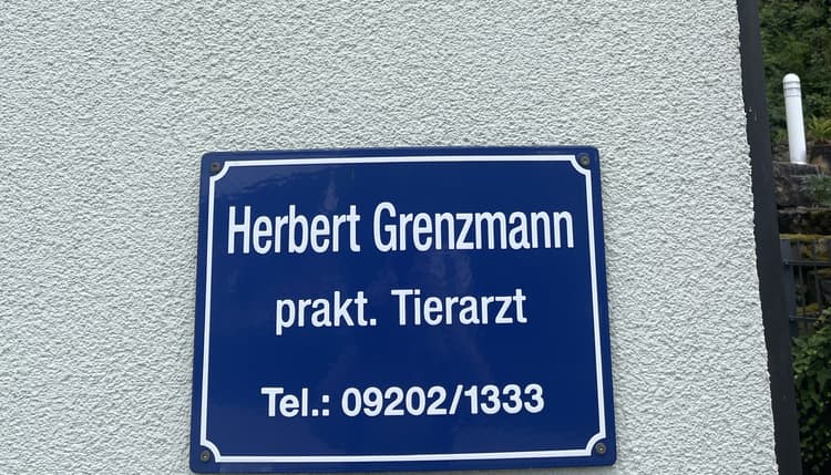Vorschau von Herbert Grenzmann Tierarzt