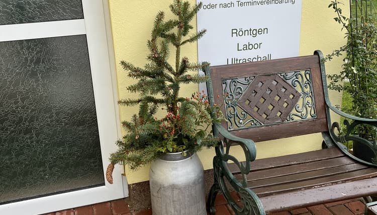 Vorschau von Manuela Dippy Tierärztin
