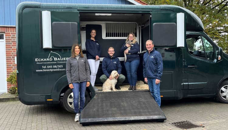 Vorschau von Tierarzt Praxis Eckard Bauer, Fahrpraxis Pferde/Großtiere