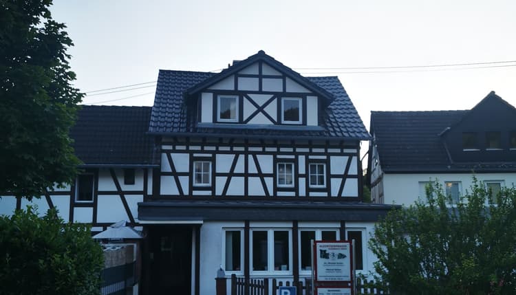 Vorschau von Tierarzt Dr. Michael Greim und Manuel Salzer