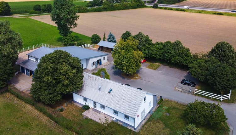 Vorschau von Drs. Eberhard & Claudia Adamo - Tierarzt für Pferde und Kleintiere in Elchingen