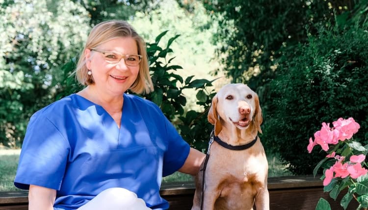 Vorschau von Tierarzt Menger Weitramsdorf, Tierarztpraxis Dr. med. vet. Martina Menger
