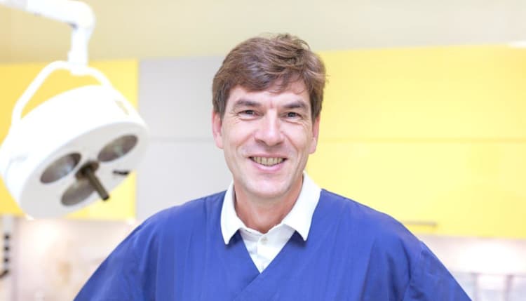 Vorschau von Tierarzt Dr. med. vet. Jörg Waschbüsch - Kleintierpraxis mit Klinikstandard